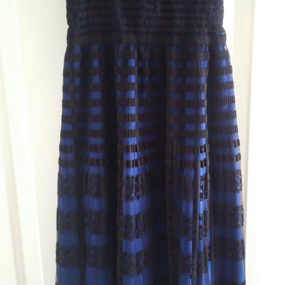 Sundress - Picture 3 of 4